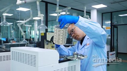 【2025服務(wù)萬里行】八年同行,從一臺設(shè)備到“實驗室離不開的伙伴”