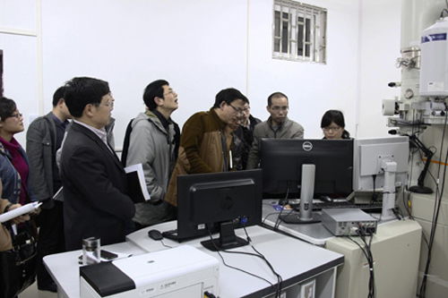 實驗室儀器設備使用管理與保養經驗交流研討會在我校順利召開